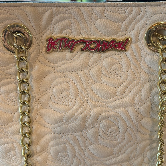 Betsey Johnson purse - Picture 2 of 15